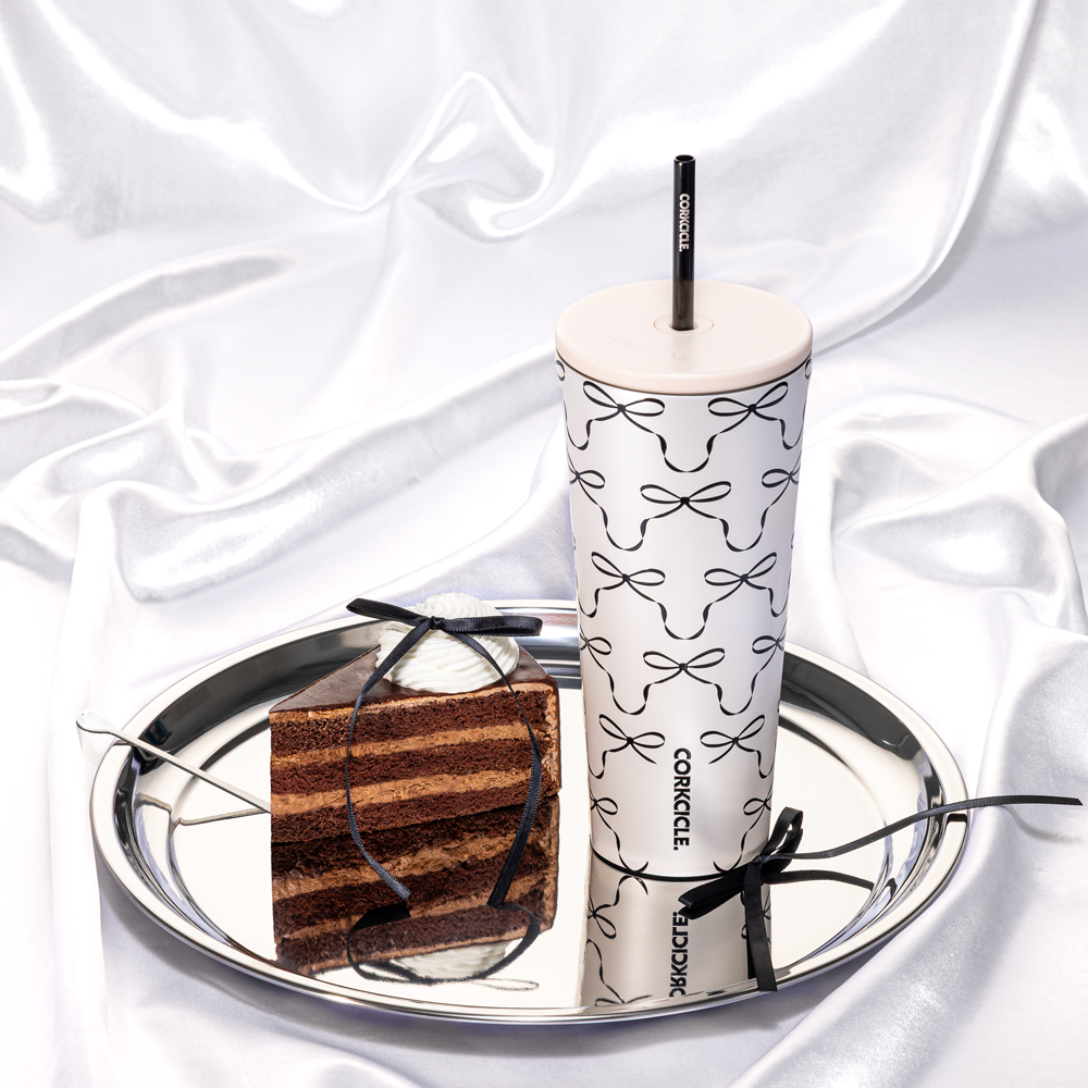 cold-cup-l9 2a98a7269432--2224PBBC-lifestyle.png