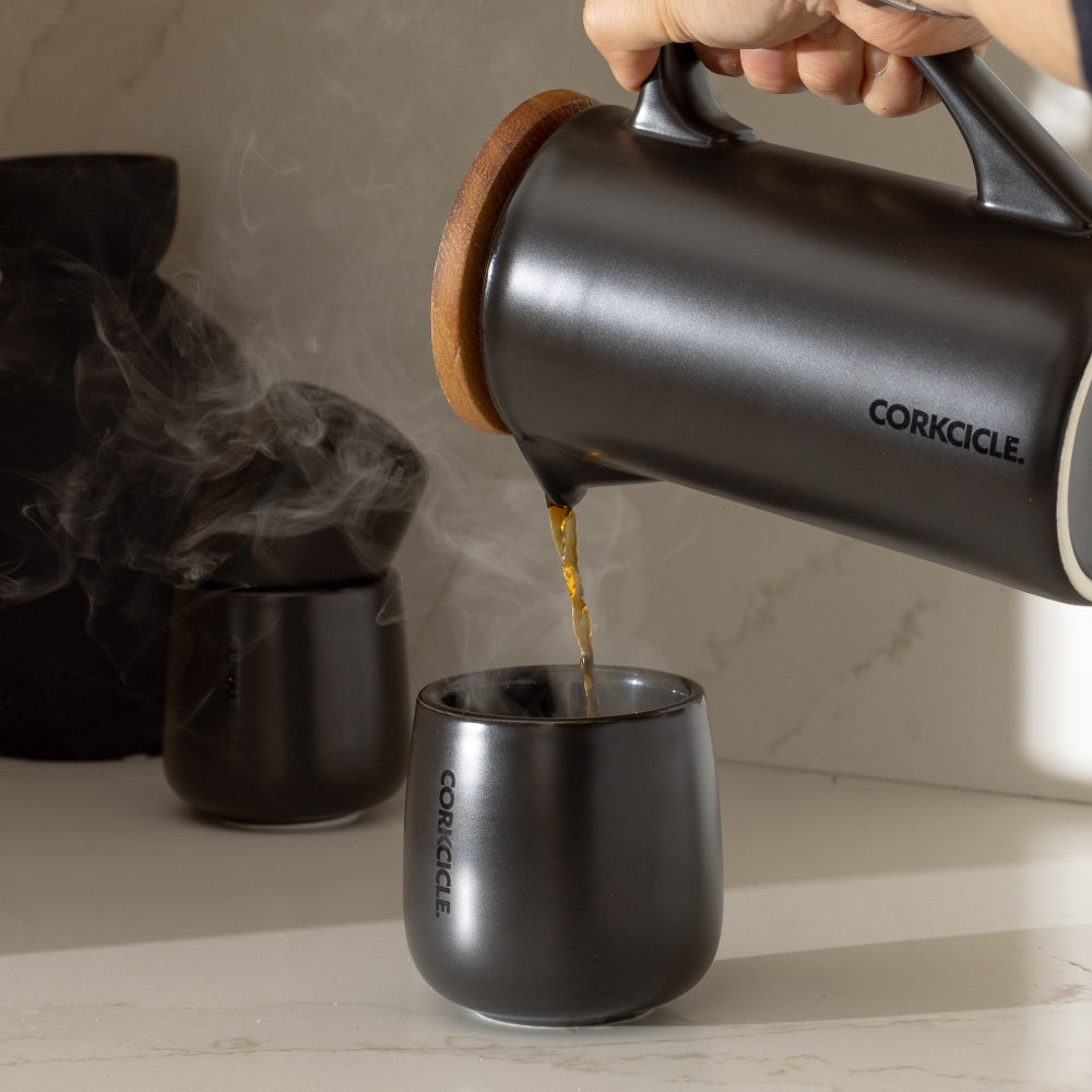 cafe-cups-w1 60e7af654ef9--cafe-cup-lifestyle1.jpg