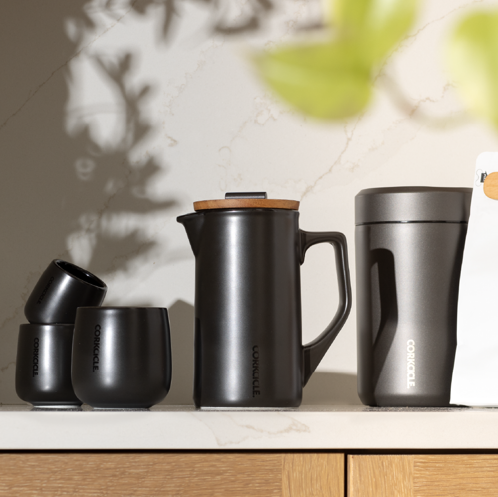 ceramic-french-press-f6 FP_Lifestyle2.png